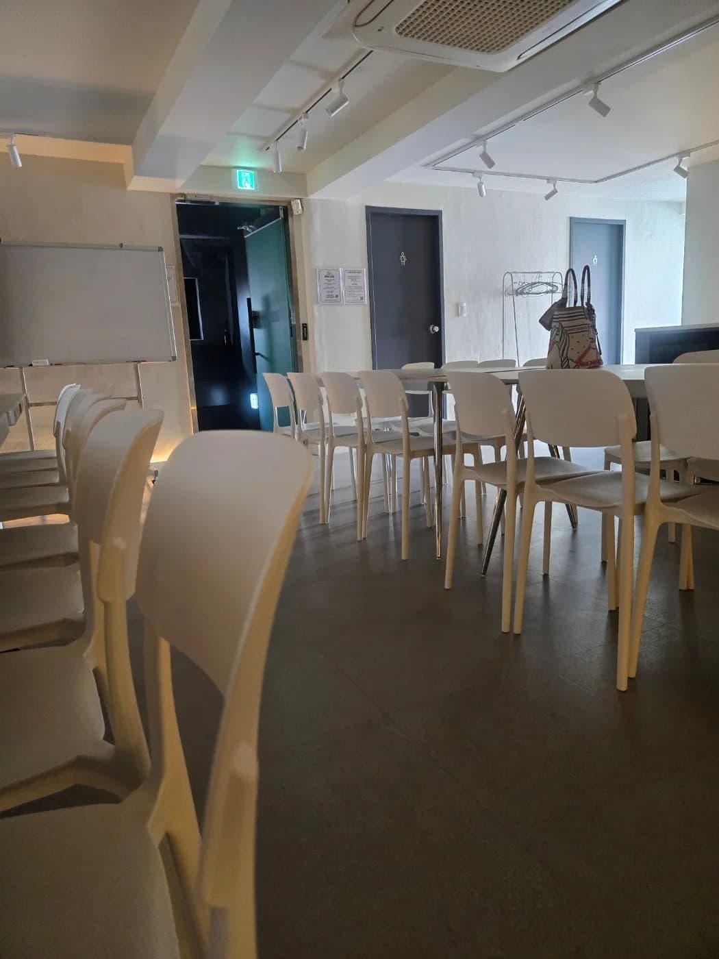 어반클래식 강남신사역점 서울 서초구 파티룸 사진 3